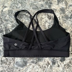 LULULEMON BLACK ENERGY CRISS CROSS PADDED SPORTS BRA- SIZE 8